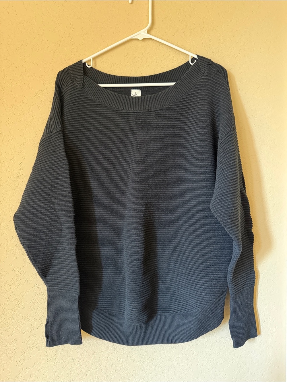 Aerie Offline top